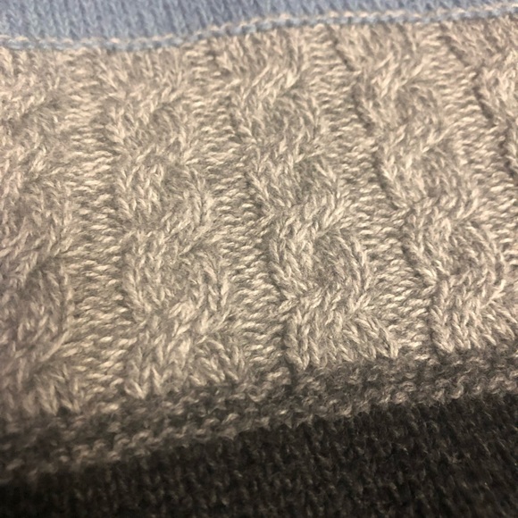 Vintage striped sweater 🤍 - Picture 4 of 5